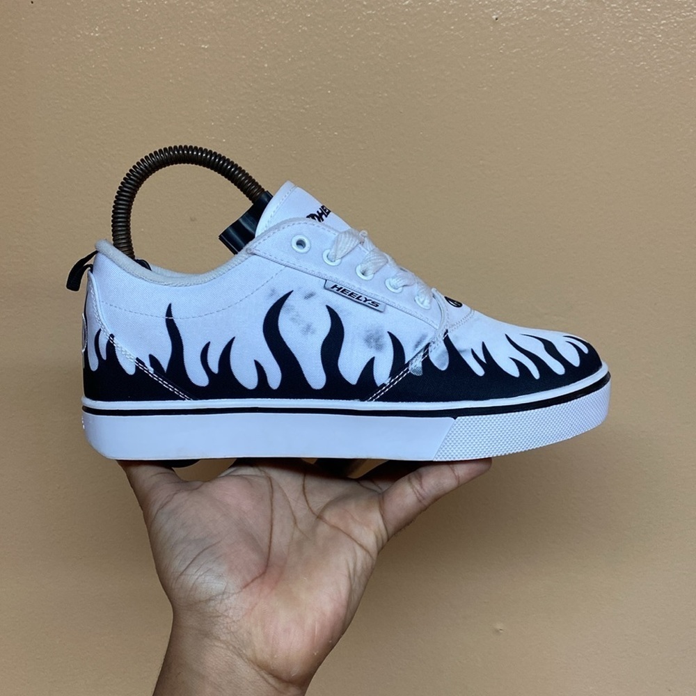 HEELYS White Black Flames - Picture 6 of 17